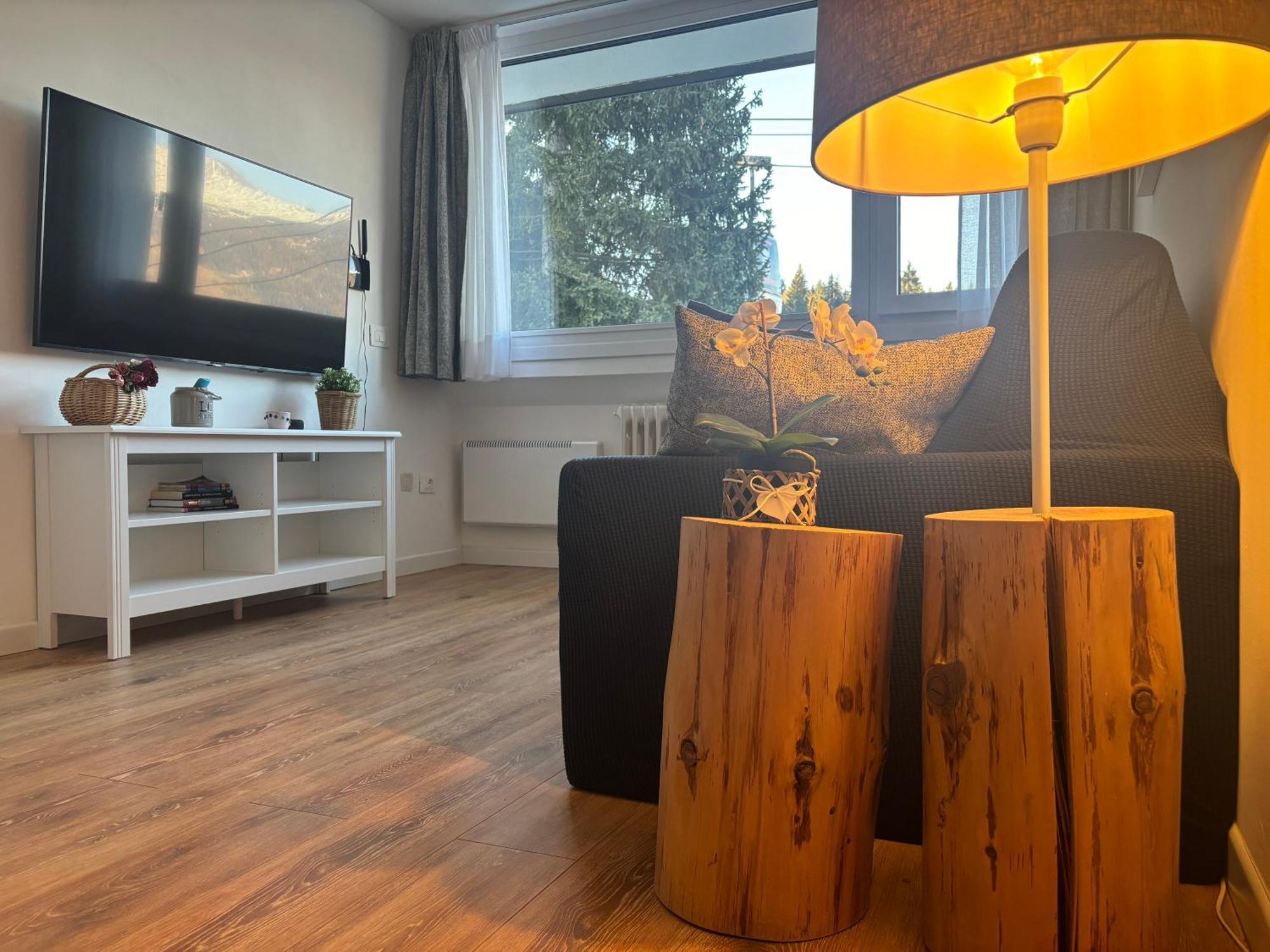 Ferienwohnung La Tana Del Gufetto Marilleva Exterior foto